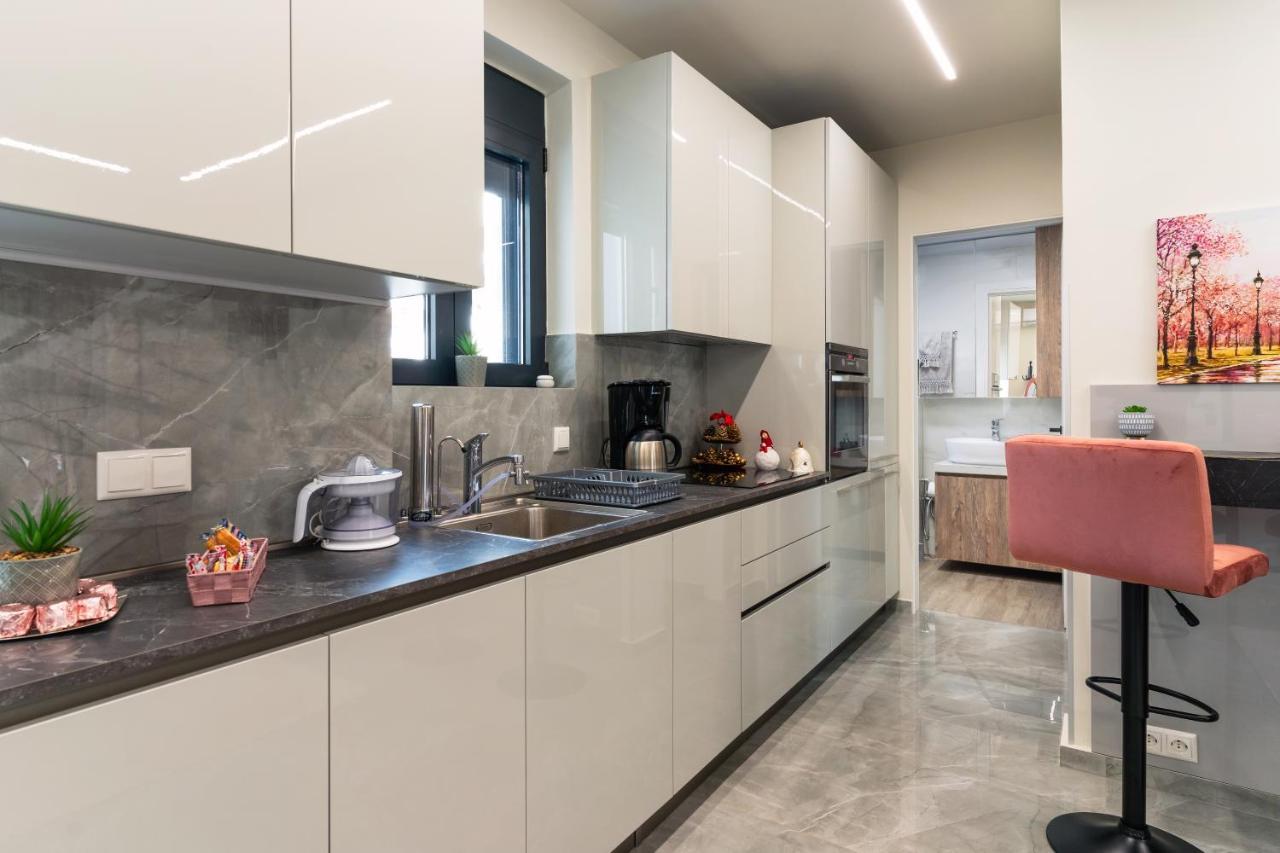 Olina's Luxury Apartment